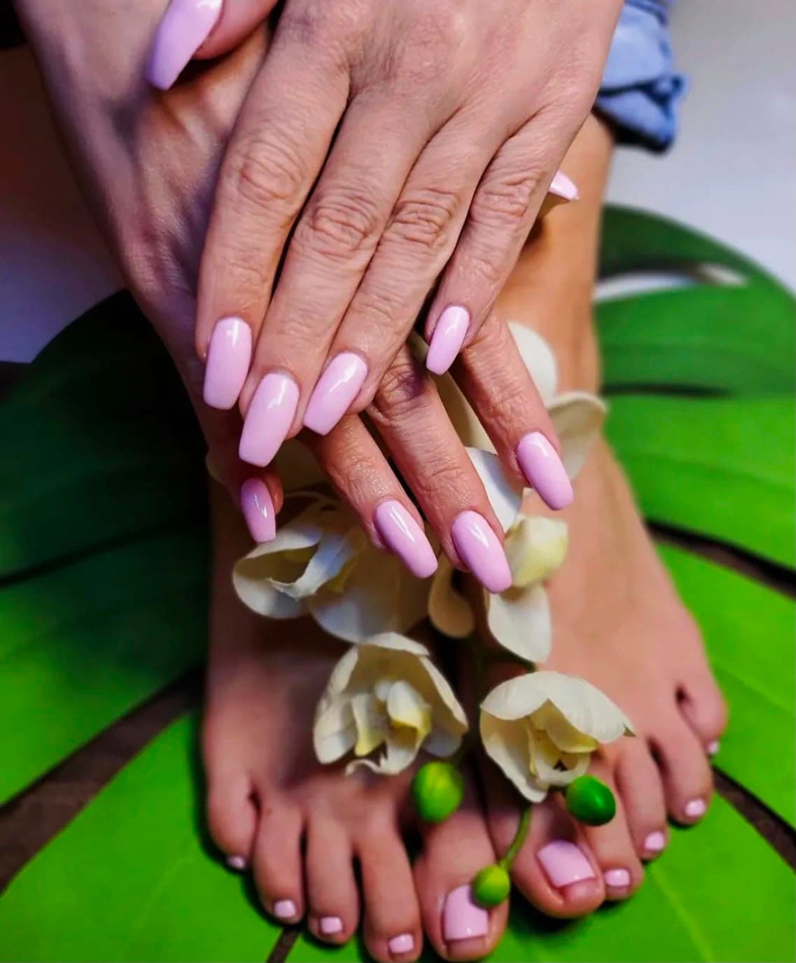 Nägel, Maniküre & Pediküre bei EM Beauty – Haus der Orchidee